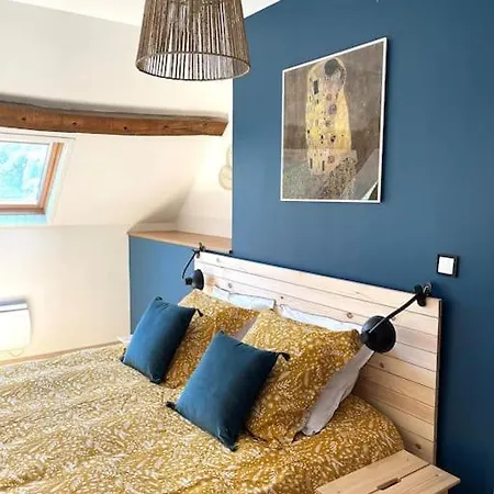 Maison De Vacances Dans Un Village De Charme *