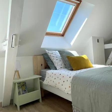 Maison De Vacances Dans Un Village De Charme * Bourguignon-sous-Montbavin